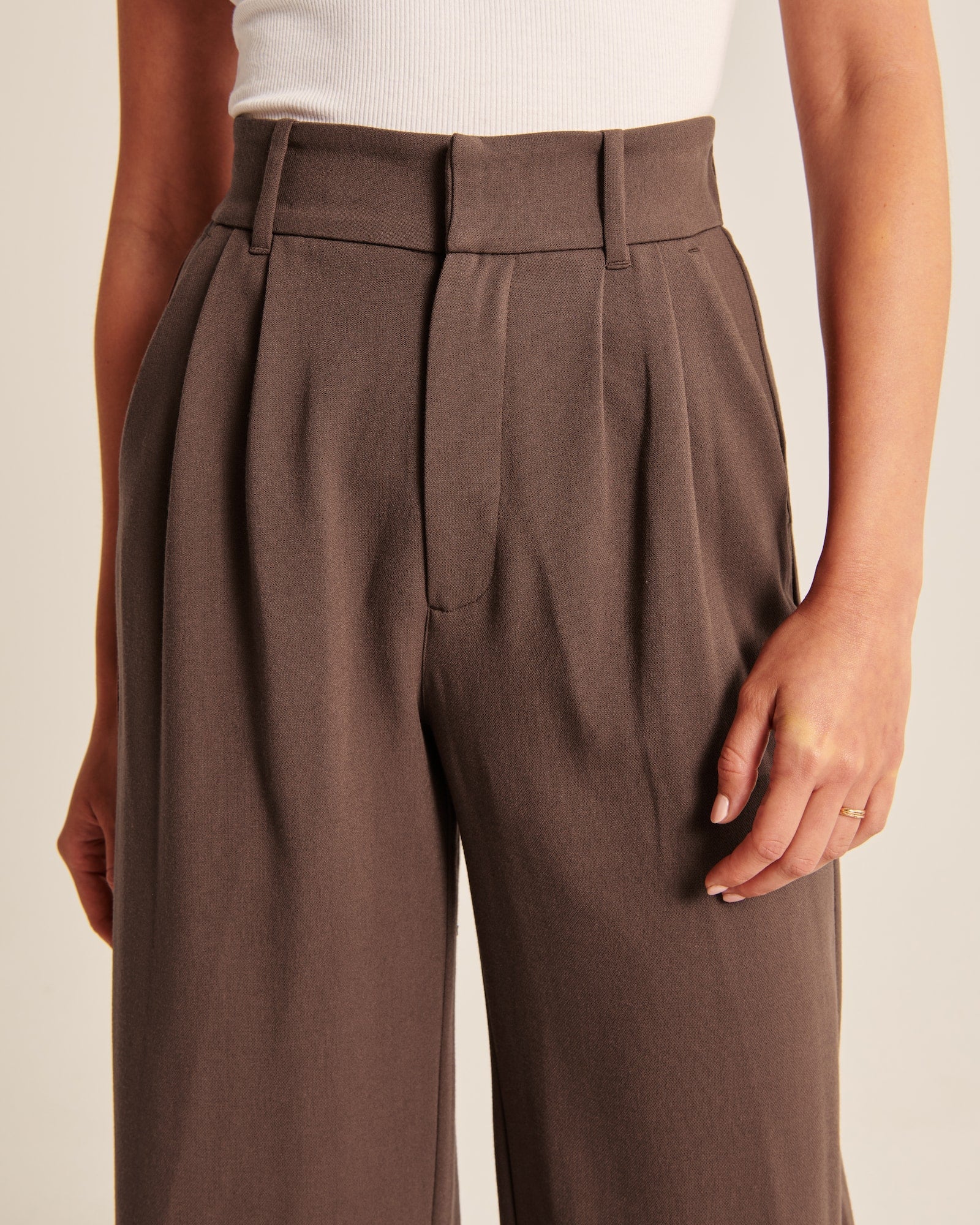 Aura | Pantalones Anchos Moca
